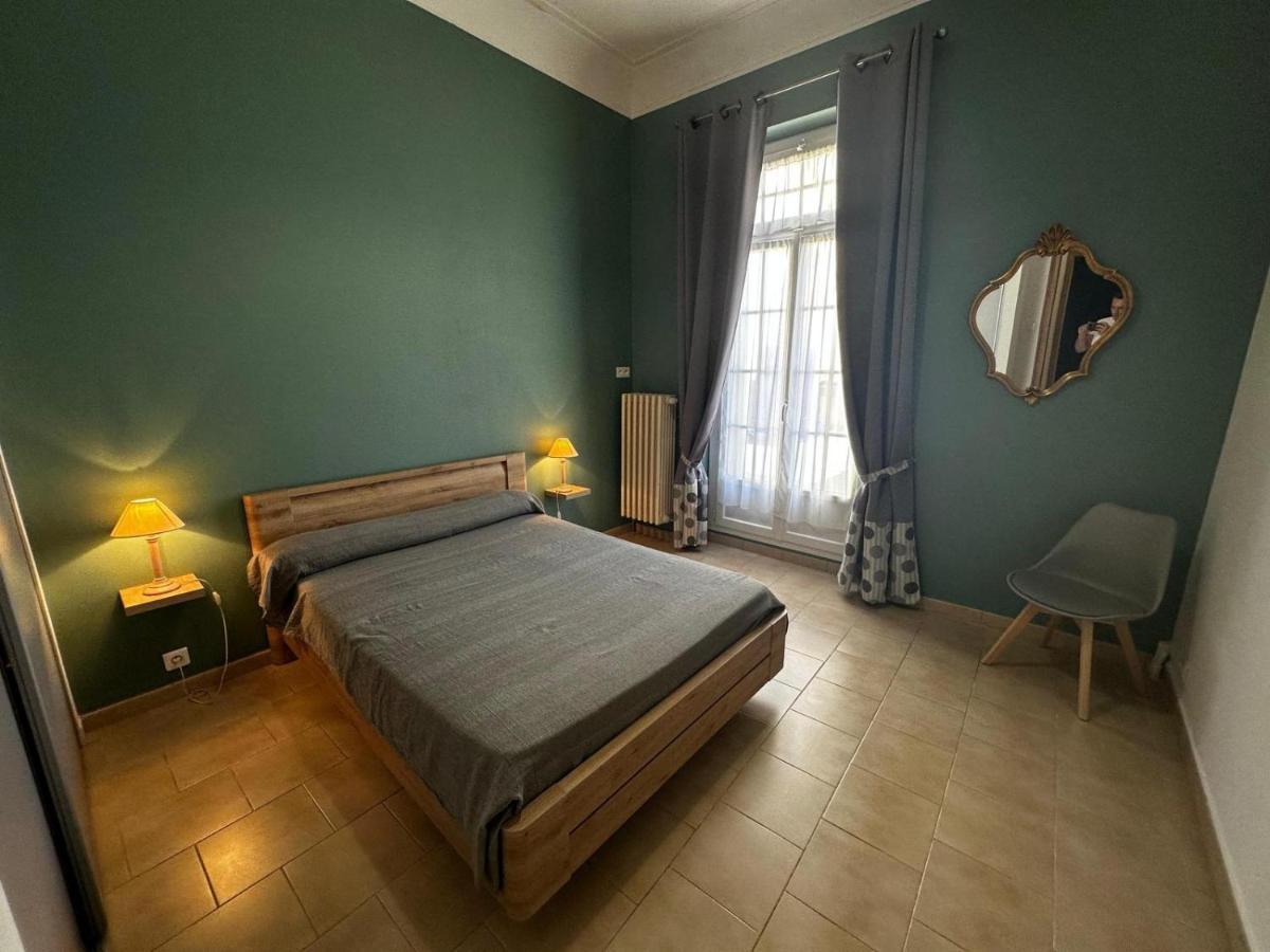 Appartement 4 A 8 Personnes, Spacieux De Standing Classe 4 Etoiles Nîmes Eksteriør bilde